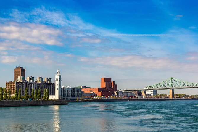 The Ultimate Montreal Boat Tour  Fall Colors Apéro Edition - FAQ