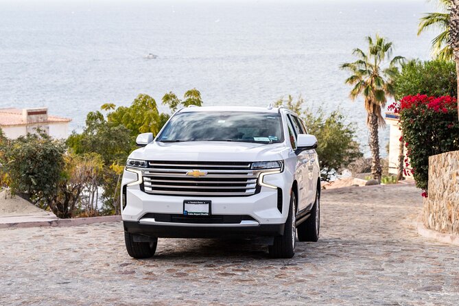 Private SUV Round-Trip from Airport to Hotels in the Corridor - The Sum Up