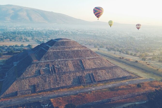 Private Tour: Teotihuacan Pyramids Hot Air Balloon Ride - Summary of the Experience