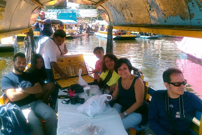 Dia completo PRIVADO, Frida Kahlo, Coyoacán, Xochimilco y Murales de la UNAM. - FAQs