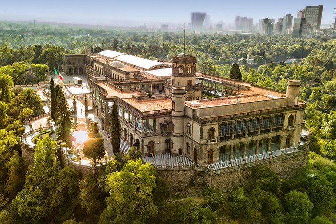Tour to Chapultepec Castle - Key Points