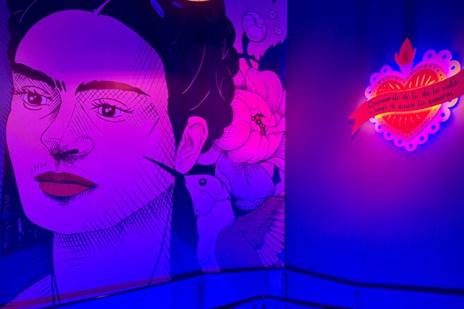 Frida Kahlo: The Immersive Biography - Key Points