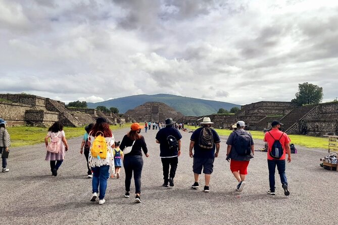 Teotihuacan Private Family Tour from your accommodation - Transportation and Pricing: Is It Worth It?