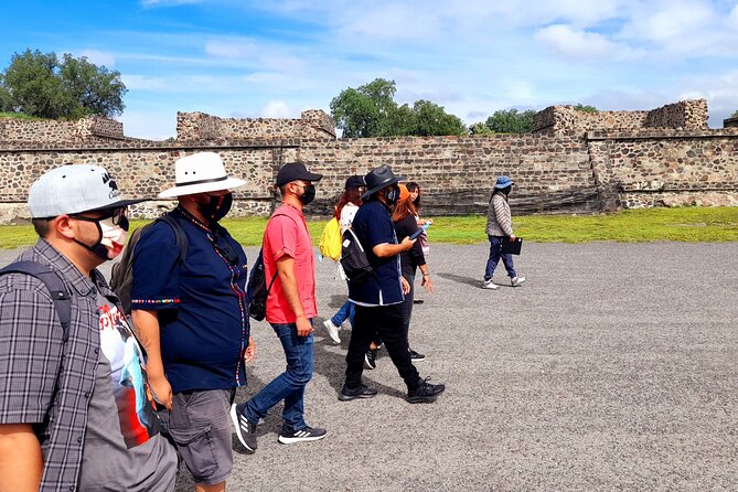 Teotihuacan Private Family Tour from your accommodation - FAQ