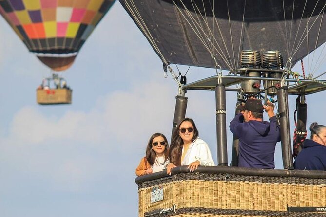 Hot Air Balloon Flight over Teotihuacan with CDMX Transportation - Good To Know