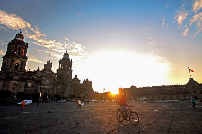 Private Street Food & Mural Art Tour in Mexico City - Key Points