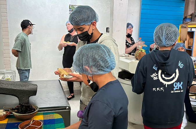 History of "Mole" and tour of the "Doña Elena" factory - The Sum Up