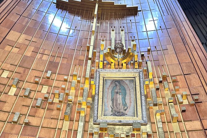 Private tour of the basilica of Guadalupe with Guadalupano museum - Good To Know