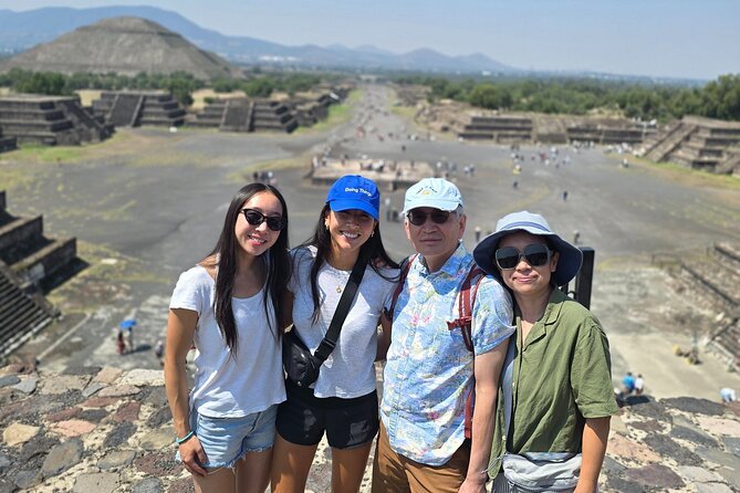 Private tour EN Teotihuacan with Pyramid Ascent and Breakfast - Who Should Consider This Tour?