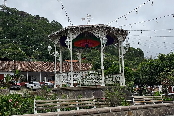 Private Experience to San Sebastián del Oeste - Key Points