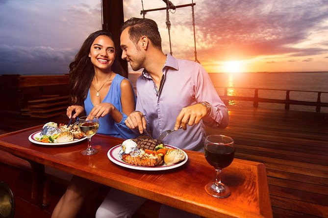 Sail Under Light of the Moon & Enjoy a Romantic Dinner in Spanish Galleon - What to Expect on the Itinerary