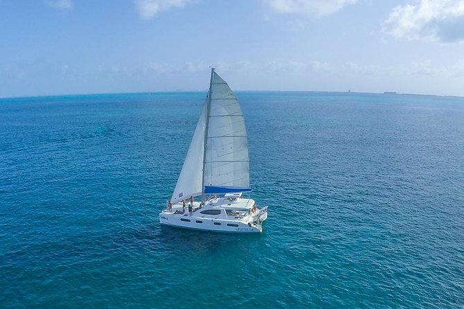 Top Sailing to Isla Mujeres with lunch and open bar from Cancun - The Itinerary Breakdown