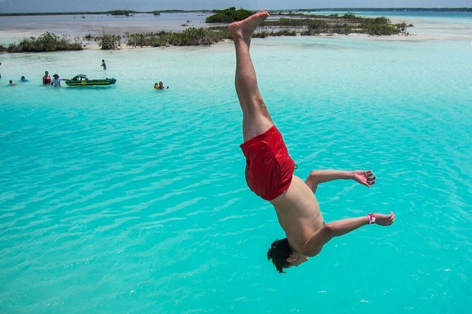 Colorful BACALAR. Incredible Pontoon Tour in one day from Cancun or Riviera Maya - FAQ