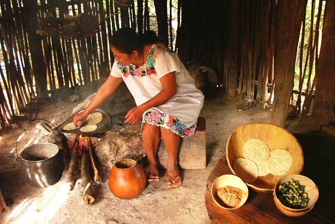 Oncelife experience of CHICHEN ITZA NIGHT SHOW. Cenote and Valladolid included. - Who Should Consider This Tour?
