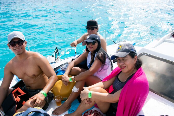 Relax yourself in Pleasure Catamaran to Isla Mujeres from Cancún - Who Will Love This Tour?