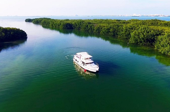 Isla Mujeres Full Day Tour on Yacht with Snorkel and Buffet - Final Thoughts: Is This Tour for You?