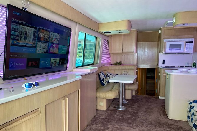 VIP Catamaran Yacht Rental in Cancun - FAQ