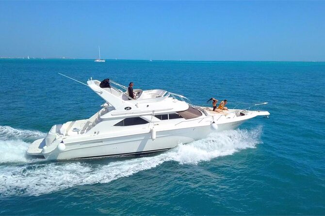 Private SeaRay 47ft Yacht Rental Cancun 23P6 - Who Will Love This Tour?
