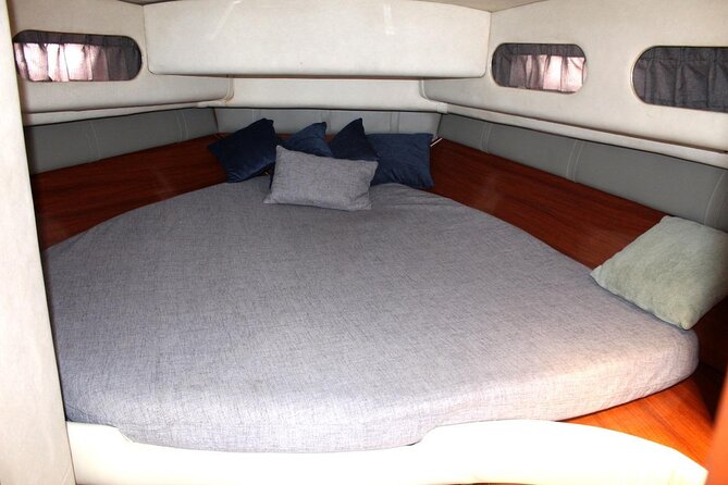 Private SeaRay 47ft Yacht Rental Cancun 23P6 - FAQ