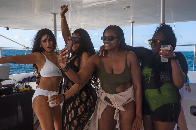 Catamaran Booze Party With Open Bar in Cancun - Who Will Love This Tour?