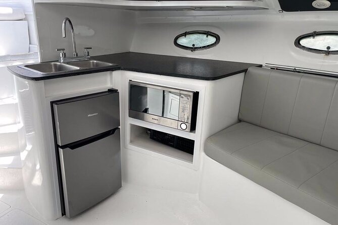 Private Yacht Cancun 42ft up to 8 people - Who Should Book This Experience?