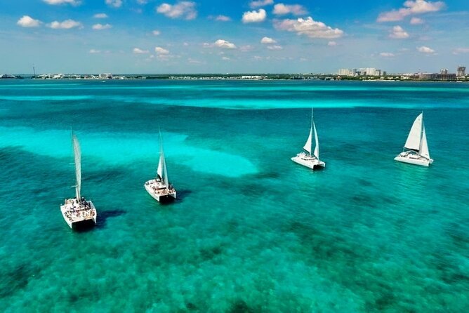 Isla Mujeres Catamaran Sailing Experience with Lunch & Open Bar - FAQs