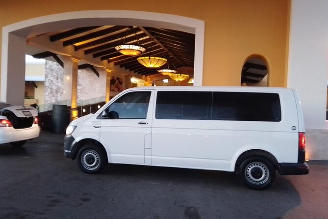 Private Transfer from Cancun Airport to Cancun Hotels 1-7 People - What to Expect from Your Cancun Transfer
