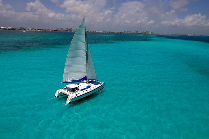 Catamaran Sailing to Isla Mujeres From Cancun - Good To Know