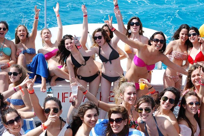 Cancun Adults Only Party Cruise to Isla Mujeres with Open Bar - Key Points