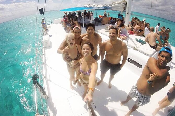 Sailing Catamaran Party to Isla Mujeres from Cancun - FAQ