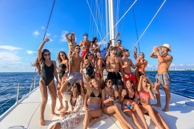 Catamaran Adventure to Isla Mujeres with Open Bar and Beach Club - An In-Depth Look at the Experience
