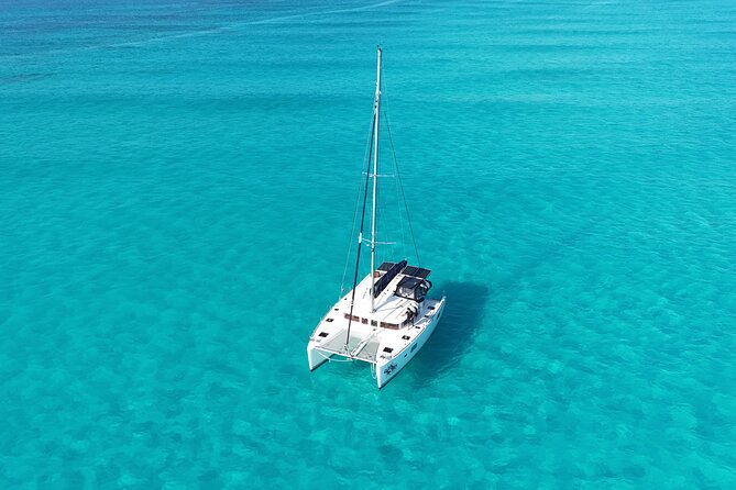 Private Catamaran Tour Super to Isla Mujeres - An In-Depth Look at the Private Catamaran Tour Super to Isla Mujeres