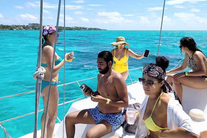 Isla Mujeres Catamaran Tour with Snorkeling at MUSA, Buffet Lunch & Open Bar - Authentic Traveler Perspectives
