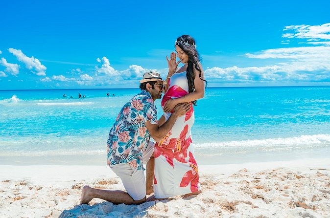 Private Photoshoot in Cancun Beach with Round Transportation - FAQs