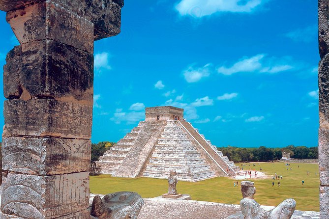 Tour Chichen Itza, 2 Cenotes, and Valladolid from Cancun - Transport, Timing, and Group Dynamics