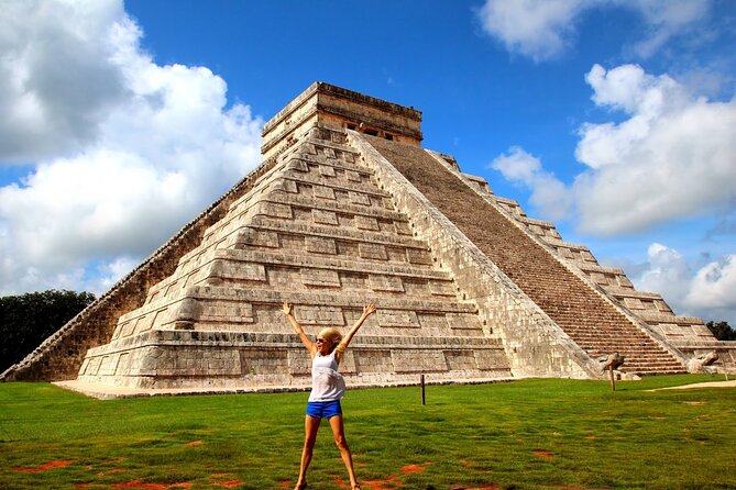 Tour Chichen Itza, 2 Cenotes, and Valladolid from Cancun - FAQ