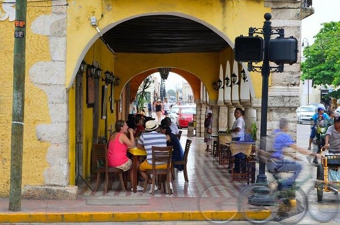 Discover Chichen Itza with Cenote Xcajum and Valladolid + lunch - Who Will Love This Tour?