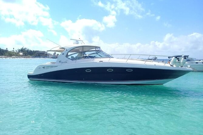 Sail from Cancun by private yacht and visit Playa Norte - FAQ
