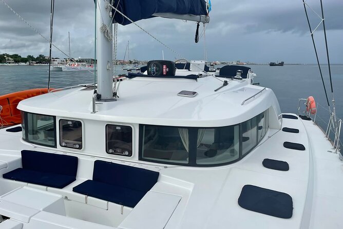 5 Hr Private Catamaran Cruise with lunch and drinks to 15-20 ppl - Exploring the Details: What to Expect from Your Catamaran Day