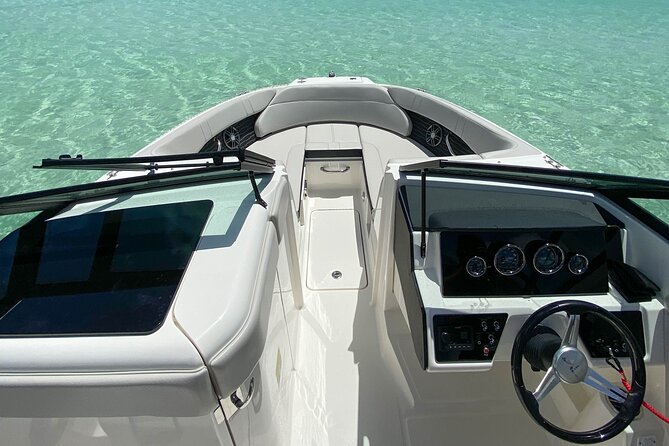 Deluxe Private Boats - 24 ft Sea Ray - Summary: Who’s This Tour Best For?