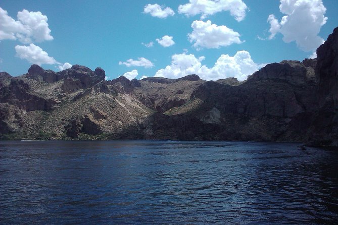 Apache Trail with Dolly Steamboat - FAQ