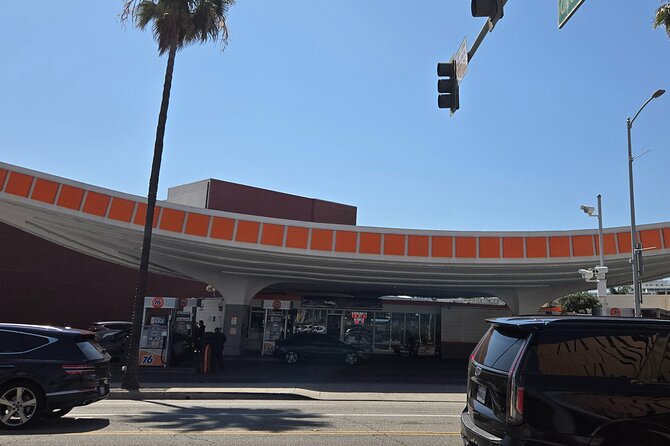 Beverly Hills and Rodeo Drive: A Self-Guided Audio Tour - Final Verdict  