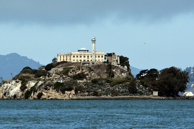 Alcatraz Prison Tour and Golden Gate Bridge Bike Rental - An Honest Look at the Experience