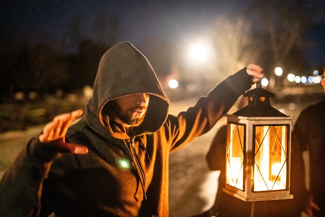 DC Ghosts Boos and Booze Haunted Pub Crawl By US Ghost Adventures - Key Points