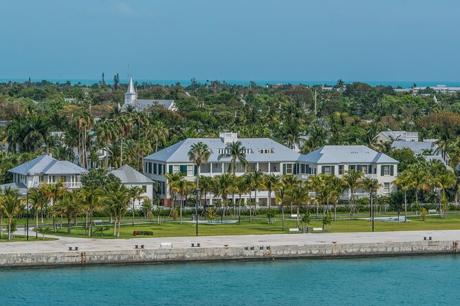 Key West: Sunset Sail Full Bar, Live Music & Dinner & Early Morning Snorkeling - FAQ