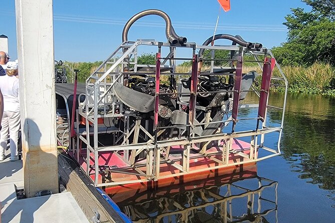 60 min. Everglades Airboat ride & pick-up ,small group +pro guide - FAQ