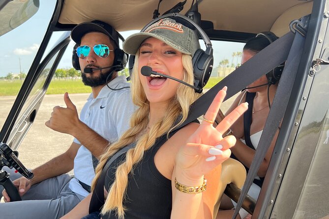 Private Helicopter Tour of Miami for 3 People - Key Points