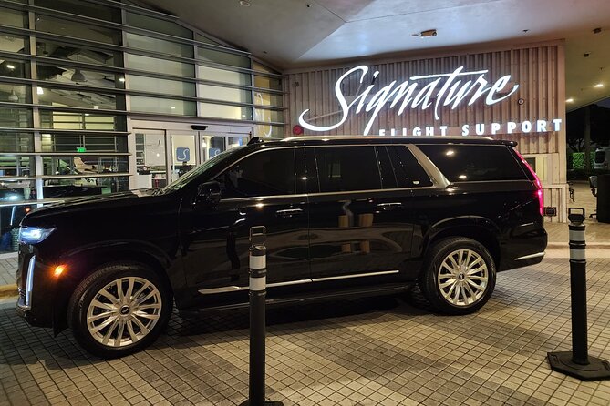 Luxury Limo and Car Service at Miami International Airport - Why Choose This Miami Airport Service?