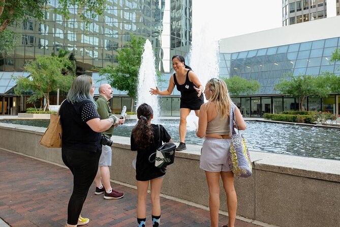 A Toast to the Ghost Haunted Pub Crawl in Downtown Orlando - A Toast to the Ghost Haunted Pub Crawl in Downtown Orlando