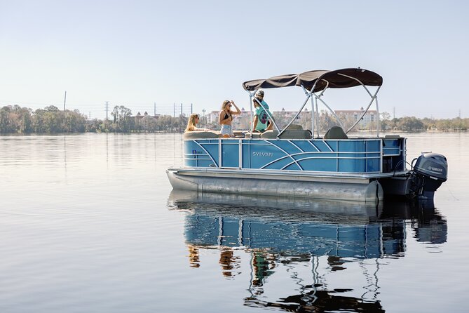 Enjoy a Pontoon on our beautiful Lake Bryan. - Enjoy a Pontoon on Lake Bryan: A Calm Escape from Orlando’s Hustle